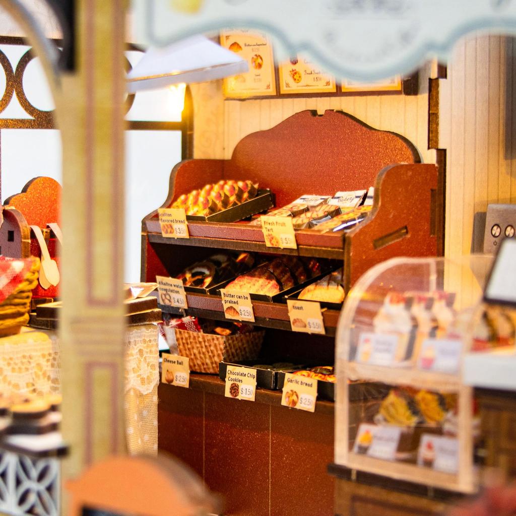 CRESYMME Dollhouse Miniature Wooden 3D DIY Handmade for Adults Kit, Puzzle, (Julia's Bakery)