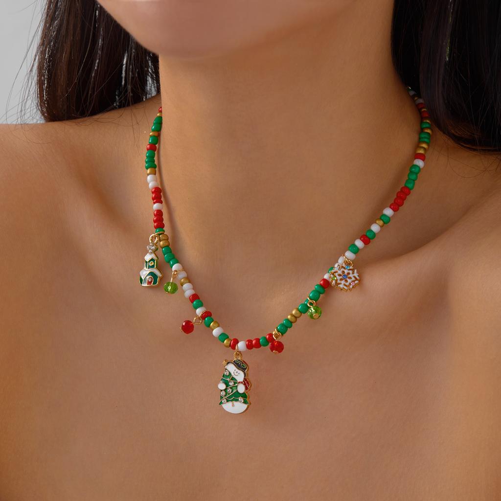 Merry Christmas Colorful Rice Beads Necklace For Women Santa Claus Snowman Christmas Tree Pendant Clavicle Choker Jewelry Gifts