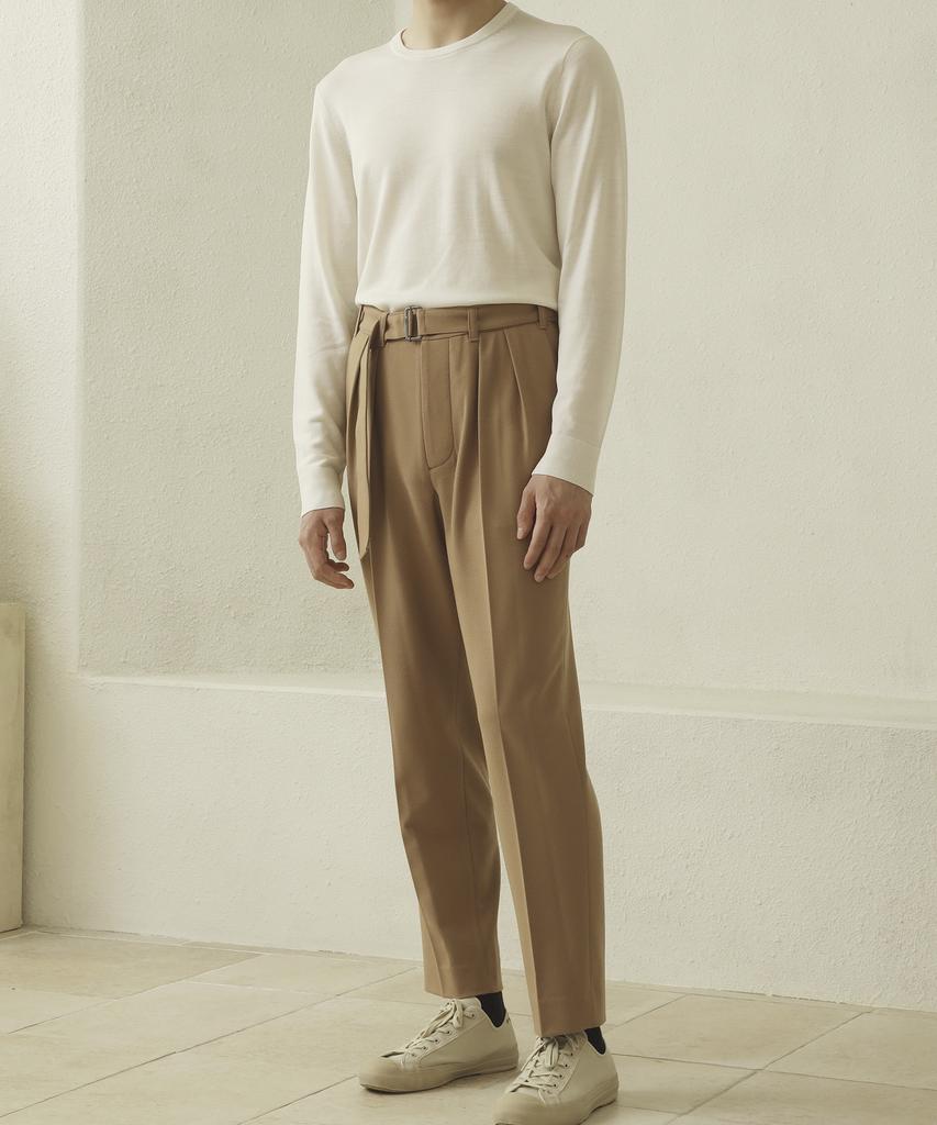 FILLCHIC Belted Double-Pleated Pants (Beige)
