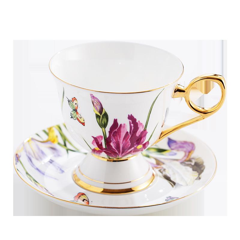 Кофейные чашки и тарелки из костяного фарфора, легкие роскошные черные чайные чашки и тарелки с позолоченной окантовкой на высоких ножках