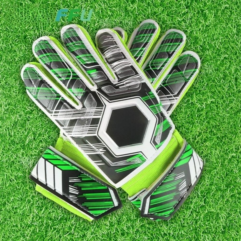 Thickened Soccer Goalie Gloves Strong Grips Kids Goalkeeper Gloves Sports Training