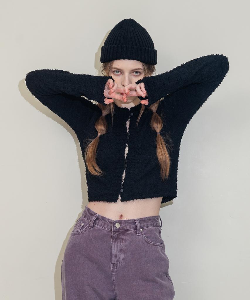 UNUSUALNORMAL Janet Button Knit _Black