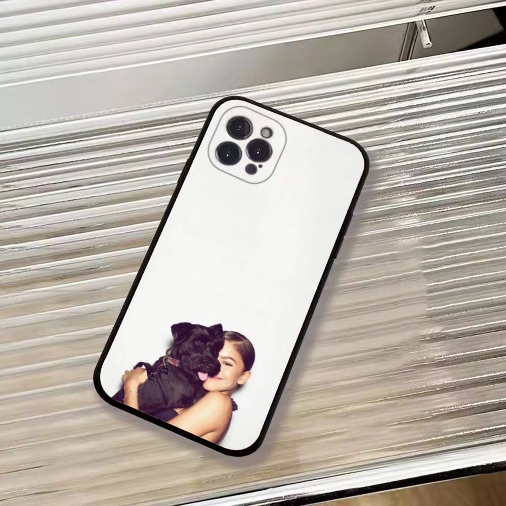 Чехол для телефона с изображением горячей актрисы Зендаи Для iPhone 17, 16, 15, 14, 13, 12, 11 Plus, Pro Max, Другие Мягкий Черный Чехол