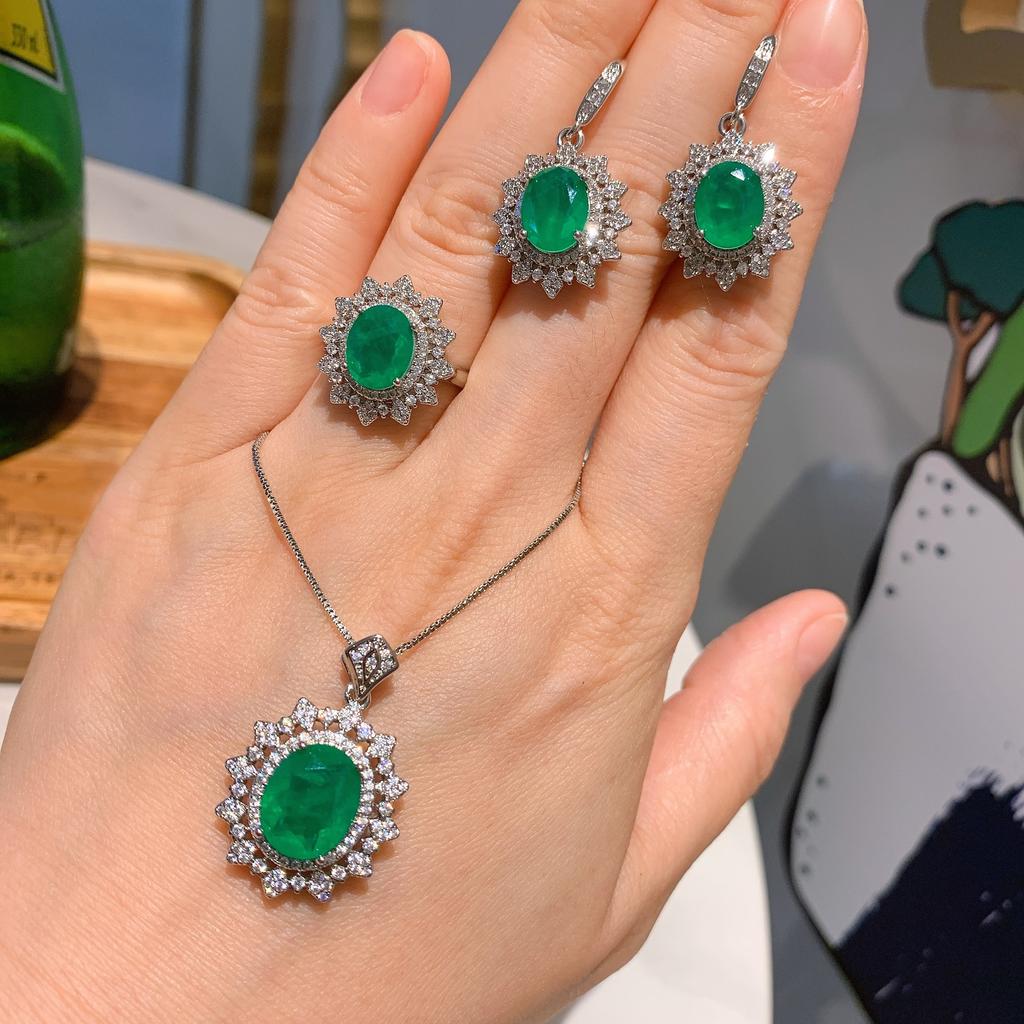 Live S925 Silver Needle Simulation Emerald Set Pendant Necklace Ring Earrings Wedding Jewelry Three-piece Set