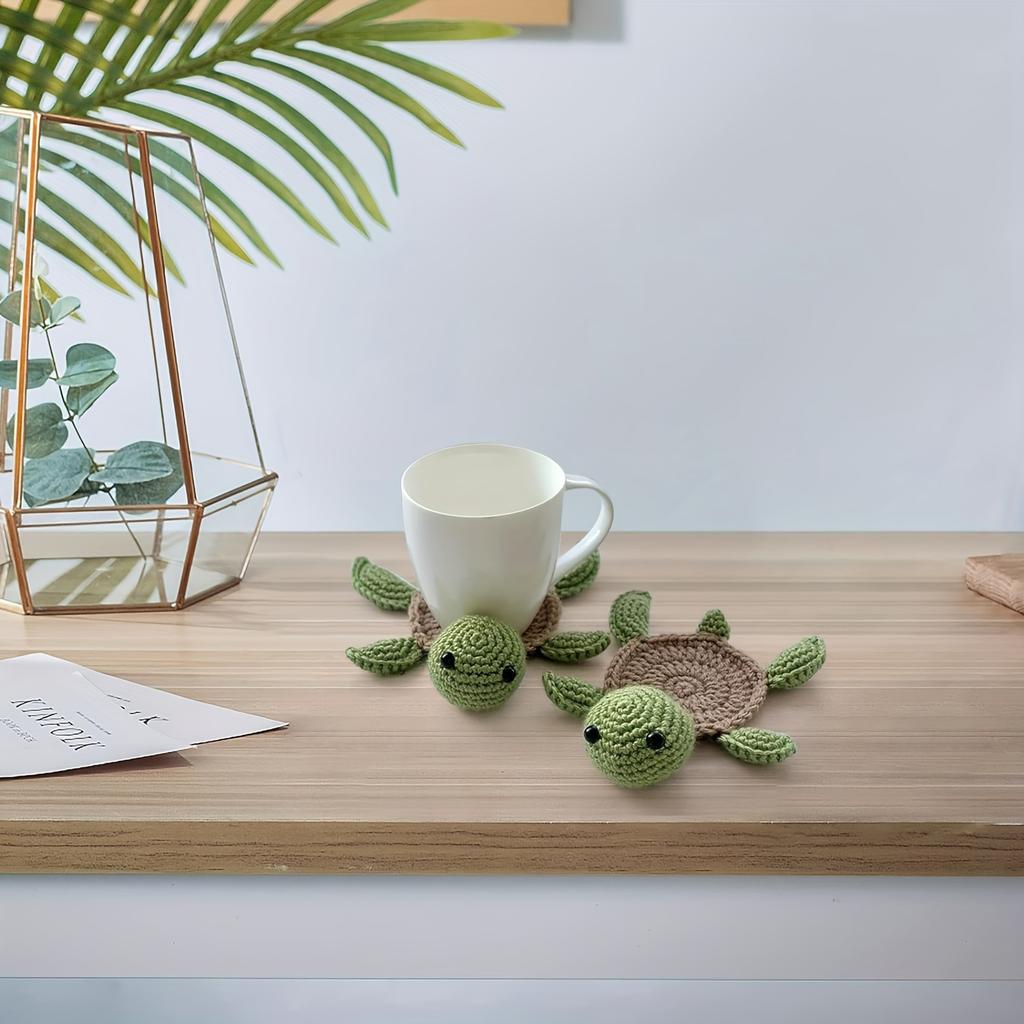 2pcs Handmade Crochet Turtle Coasters Set Fun Animal Mug Rugs Creative Knitting Housewarming Gift for Daughter Mom Teacher Unique Home Decor