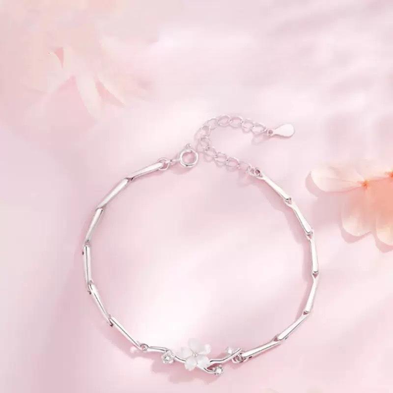 Sakura Bracelet Light Luxury Niche Exquisite New Hand Jewelry 520 Gift for Girlfriend and Girlfriend