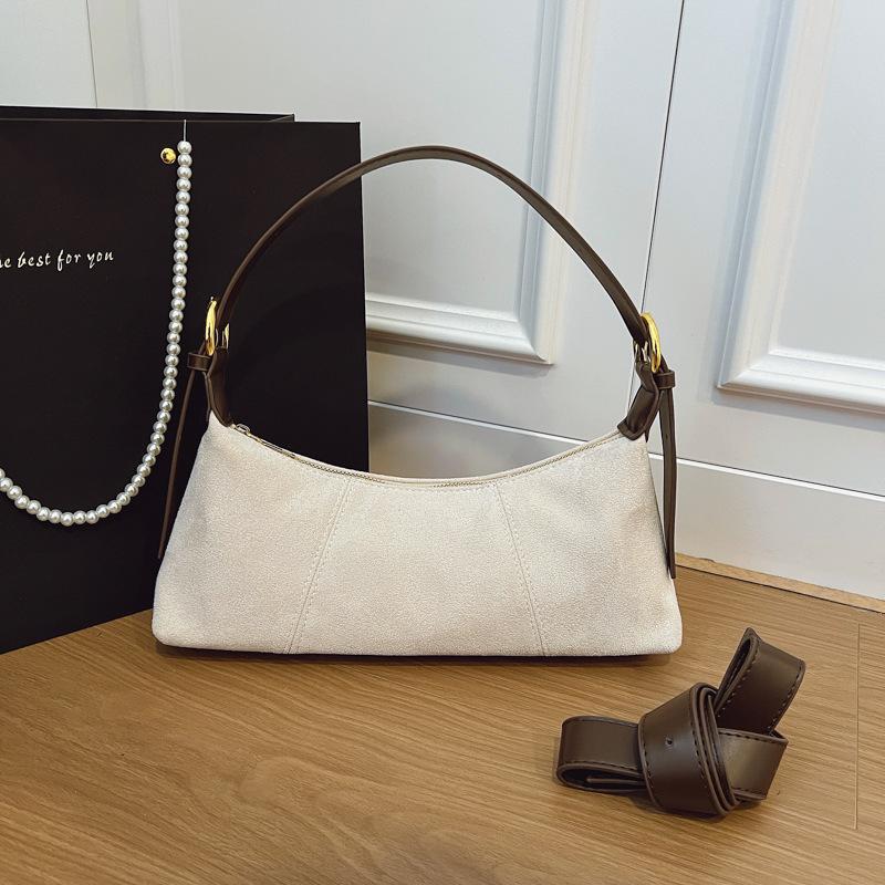 Французский зарубежный стиль персонализированная сумка под мышкой женская 2025 осень большая вместимость повседневная простая высокая ценность сумка через плечо женская