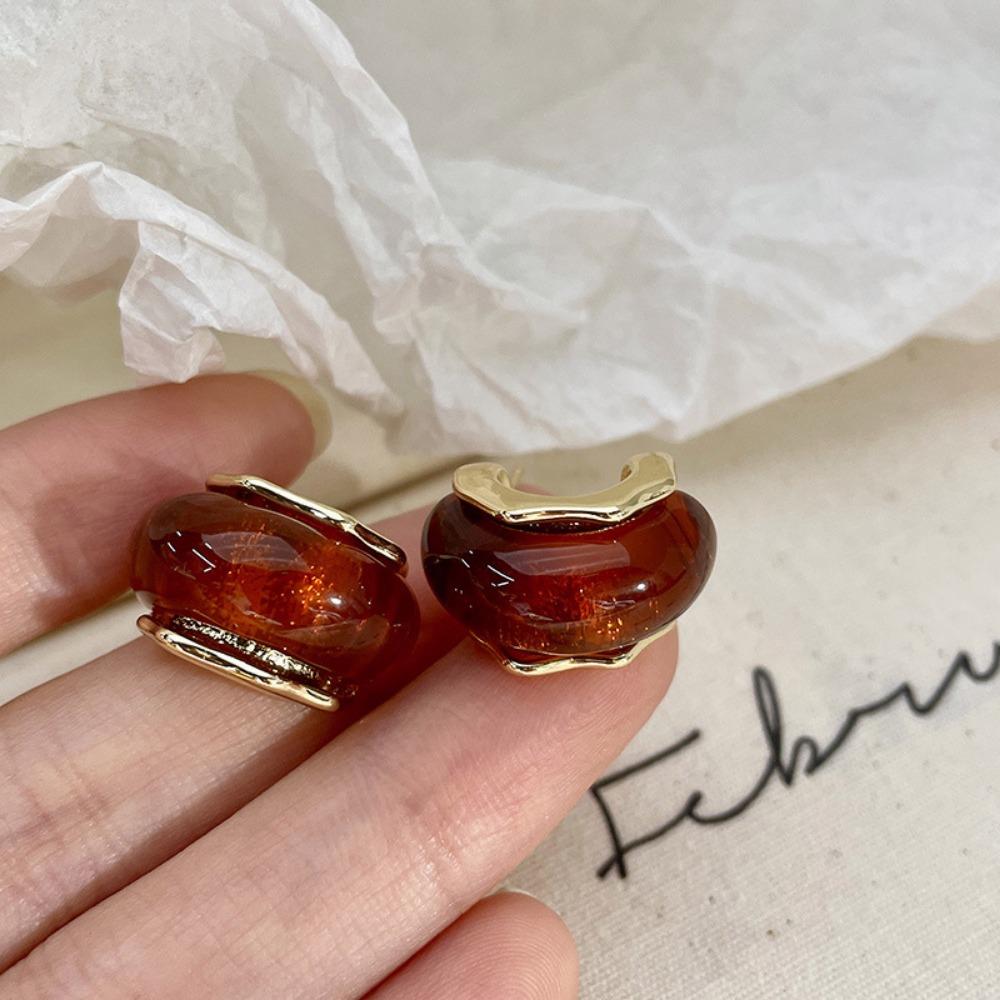 Карамельные серьги Ретро Чистый красный темперамент Женский французский дворец Янтарные серьги