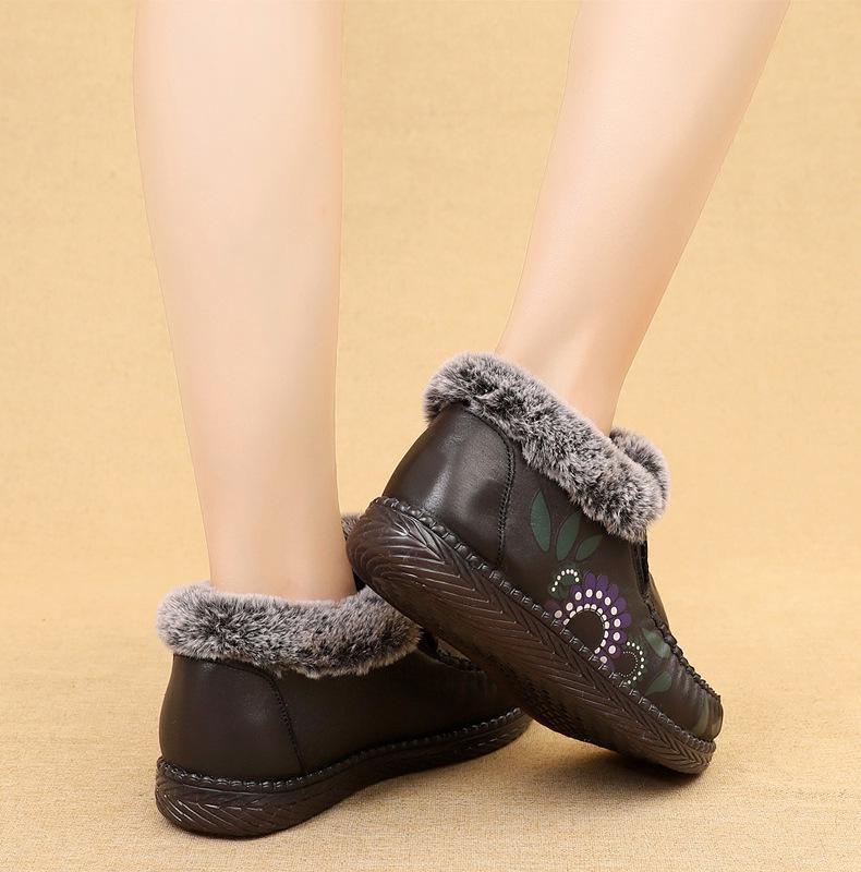 Теплая зимняя обувь с бархатной подкладкой для женщин среднего и пожилого возраста - легкие, мягкие, нескользящие ботинки из ткани Old Beijing