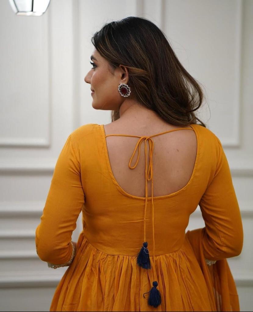 Красивый дизайнерский костюм курти и сальвар для женщин, одежда для вечеринок Болливуда, комплект курта, брюки, дупатта, платье