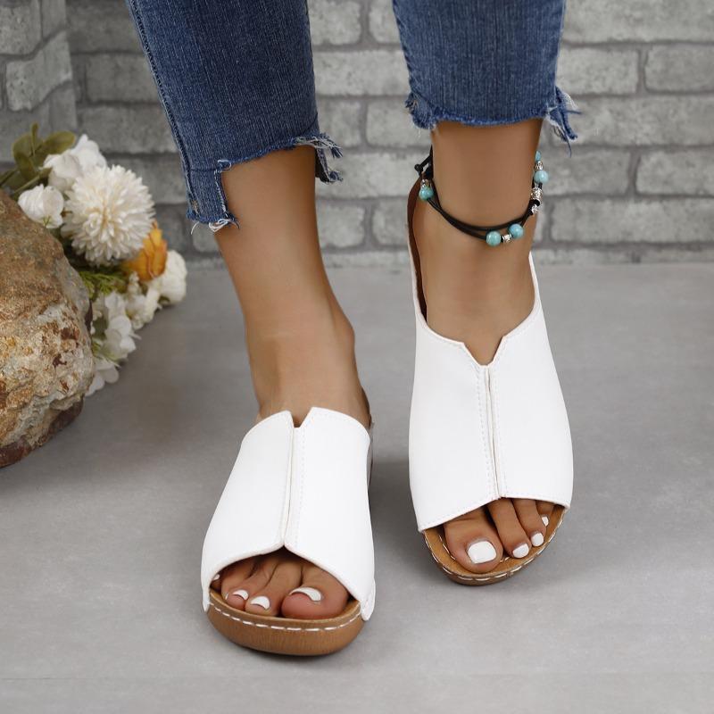 Мода Новые открытые женские босоножки на танкетке Белые летние модные дышащие удобные босоножки Женская пряжка Женская обувь Женская обувь