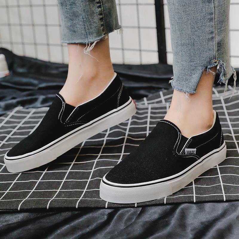Fashion White Canvas Shoes Women Couple Slip On Flat Comfortable Casual Shoes Fashion Platform Ladies Vulcanized Shoes Zapatillas Mujer