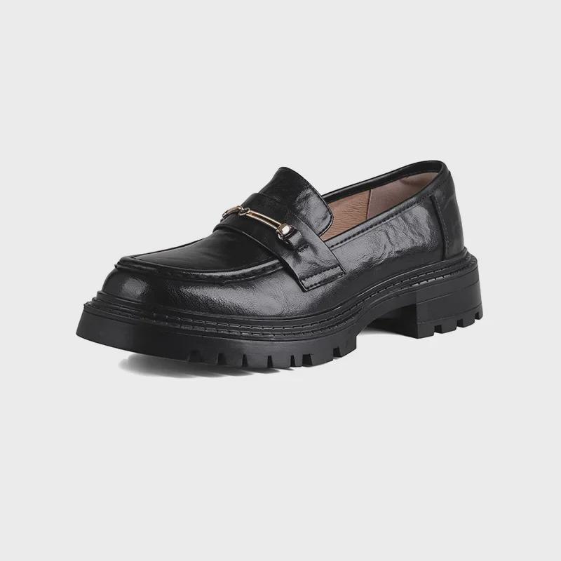 Женские мокасины из натуральной кожи с круглым носком и толстой подошвой — ретро-британский стиль для весны и осени 2024 г.