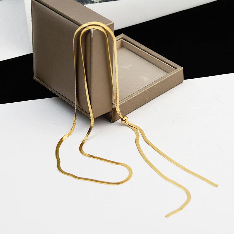 Stainless Steel Geometric Triangular Pendant Necklaces for Women Men Classic Long Chain Smooth Necklaces Jewelry Accessories