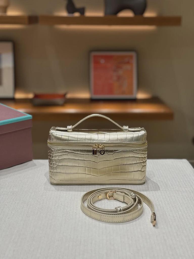 Роскошная сумка через плечо из кожи крокодила и страуса