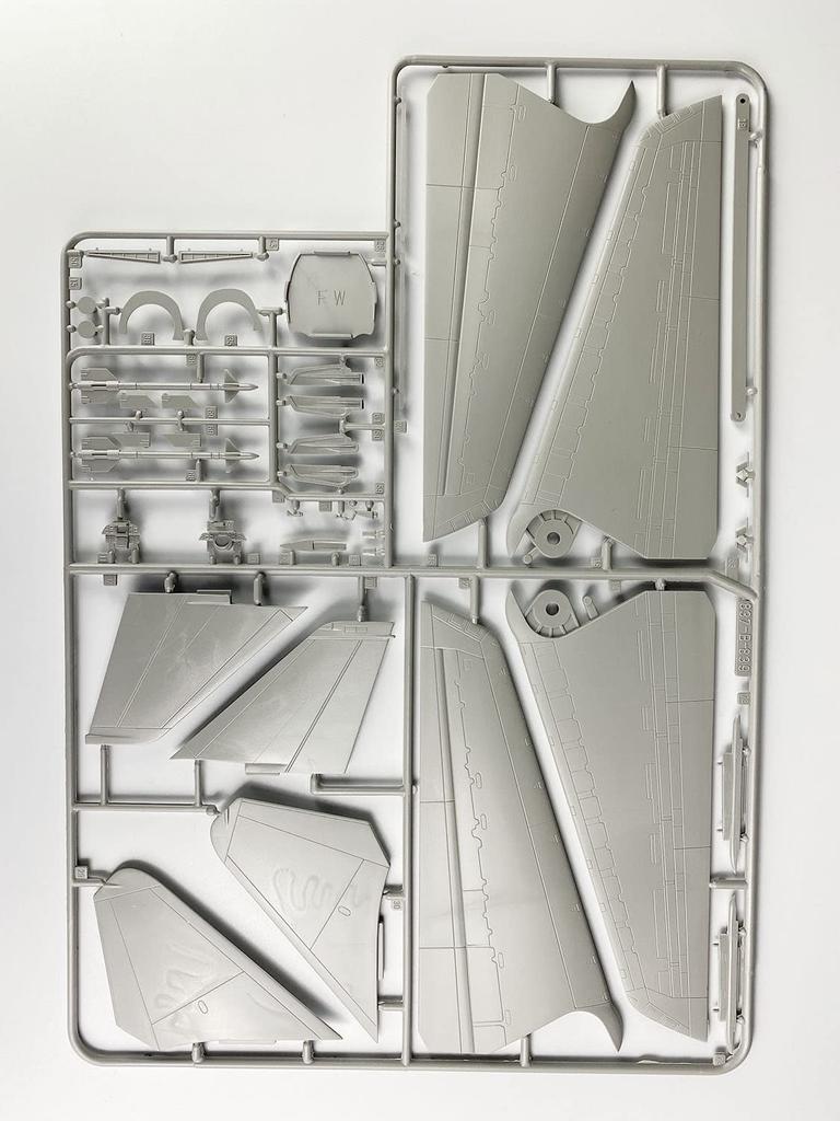 US Navy Fighter Tomcat Atsugi Plastic Model Molded Color Gray Platz/Italeri 1/48 Carrier-Based F-14A CVW-5 TPA-10