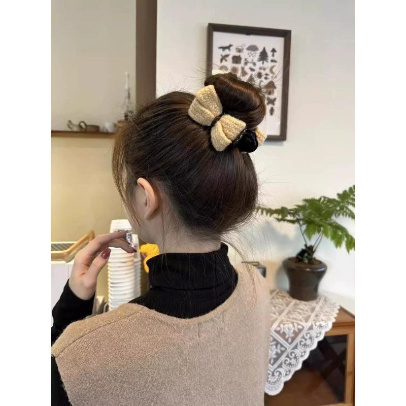 New Knitted Hairpin Female Milk Curry Sweet Casual All-match Bow Hairpin Hair Pans Hair Ball Hair Accessories