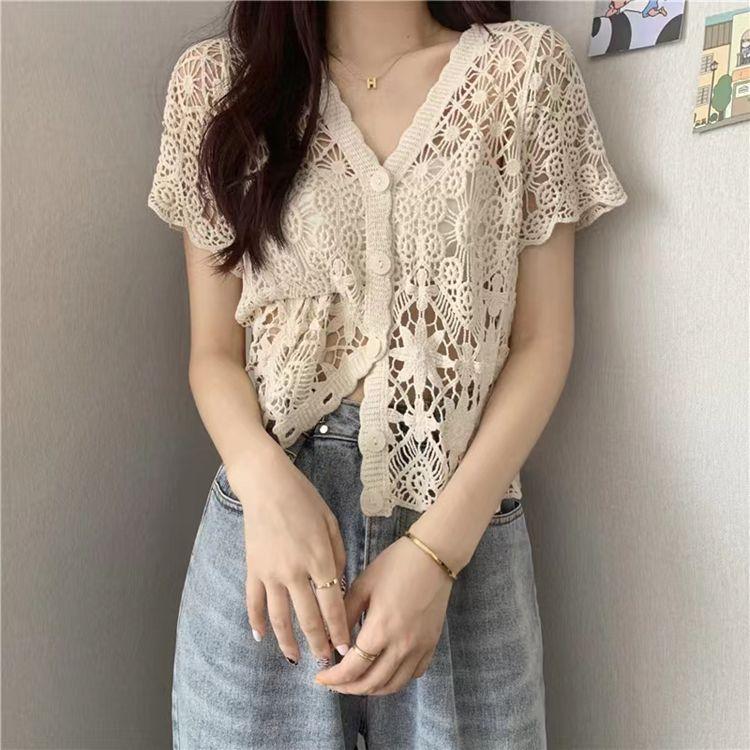 Retro Hook Flower Hollowed Out Short Sleeved Top for Women's Summer Knitwear Versatile Short V-neck Cardigan