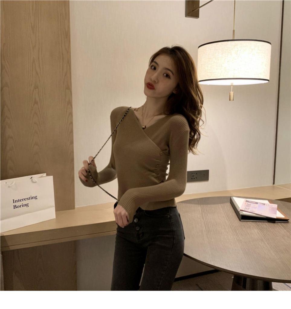 Женский трикотажный свитер с V-образным вырезом, облегающего кроя, с длинным рукавом - Осень/Зима 2025, корейский стиль