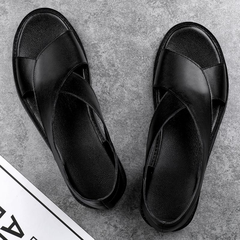 Fashion Summer New Men Sandals with Two Layers of Leather Outdoor Business Comfort Beach Shoes Flat Heel Banquet Social Men Sandals