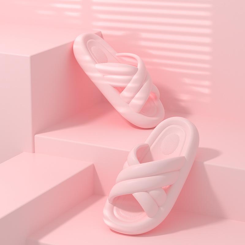 Летние женские тапочки на платформе Cross New