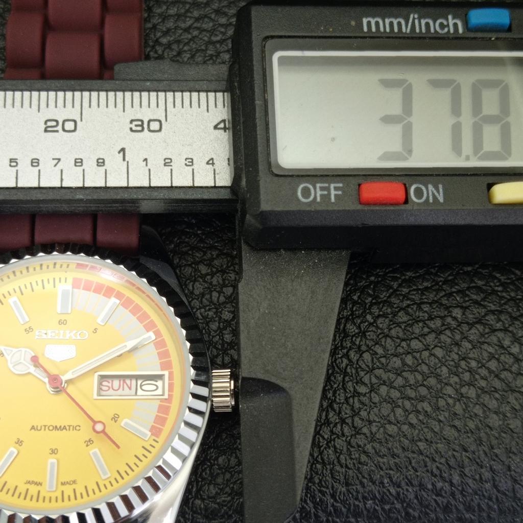 ОТРЕМОНТИРОВАННЫЕ ВИНТАЖНЫЕ МУЖСКИЕ ЧАСЫ SEIKO 5 AUTOMATIC 6309A ЯПОНИЯ ЖЕЛТЫЕ a440712-a