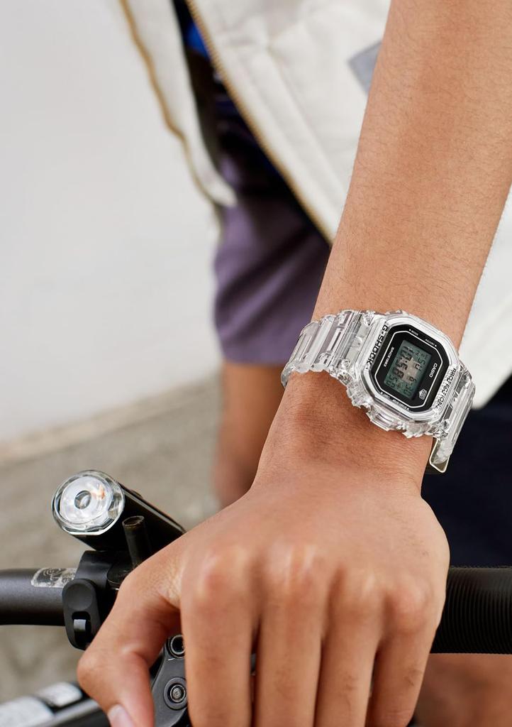 Часы 40th Anniversary Clear Remix Clear [Casio] G-SHOCK [] G-SHOCK DW-5040RX-7JR Мужские