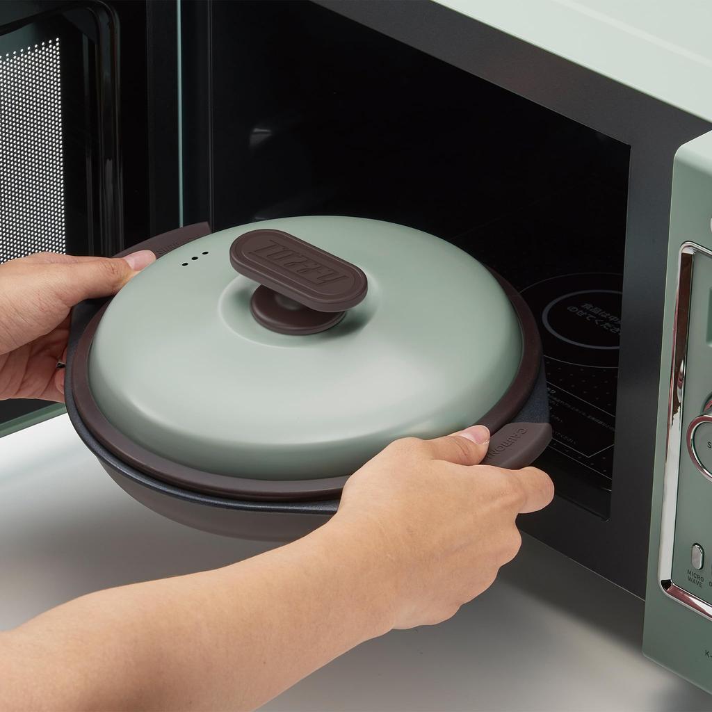 Trending On Social Toffy Microwave Grill Pan a Wavy Plate for Microwave Cooking Cooking and Includes Silicone Mitts and a Recipe Media! K-MW3,