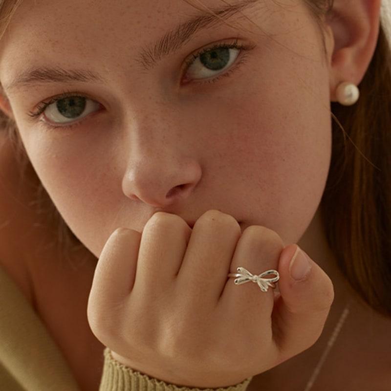 Life Volume ribbon ring