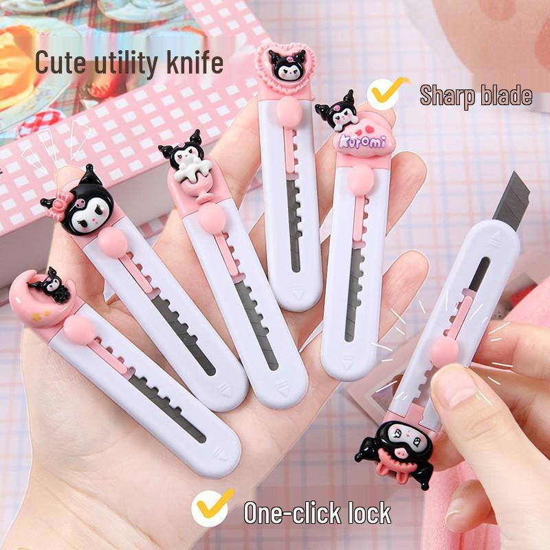 Bear Art Knife - Cute Cartoon Student Office Paper Cutter (Portable and Compact)