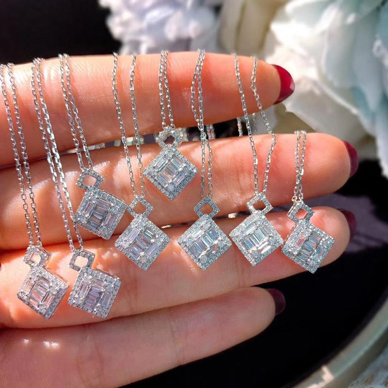 Ожерелье из квадратного циркония с микроукрашением