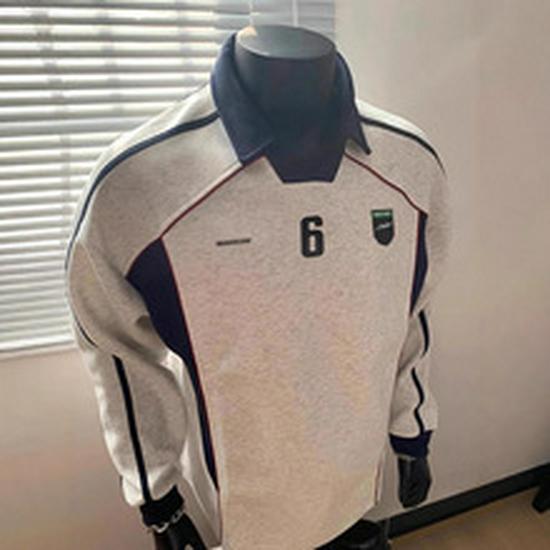 Бейсбольная куртка унисекс в ретро-стиле - университетский тренд (Весна и осень 2025 г.)