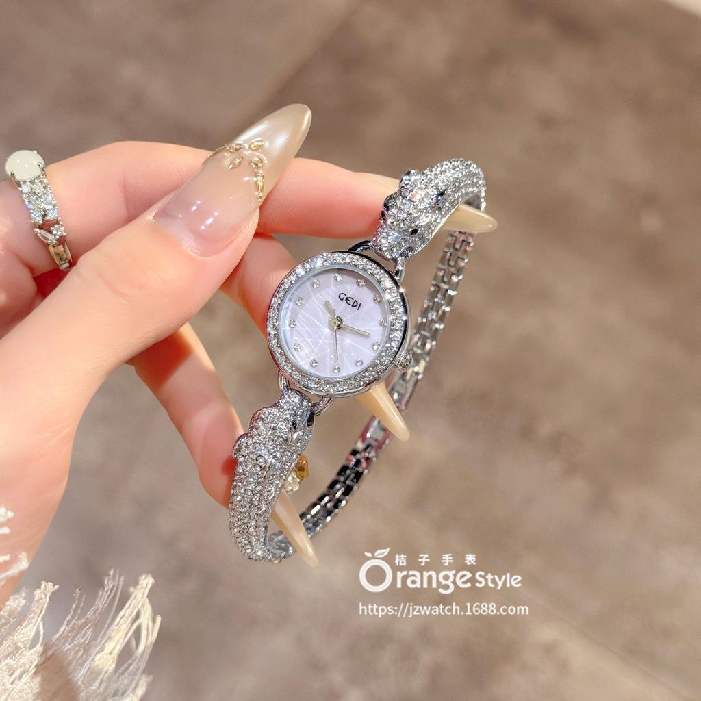 New Women'S Watch With Leather Strap, Exquisite Design, High-End Quartz Watch, Suitable For Women, Women'S Accessories