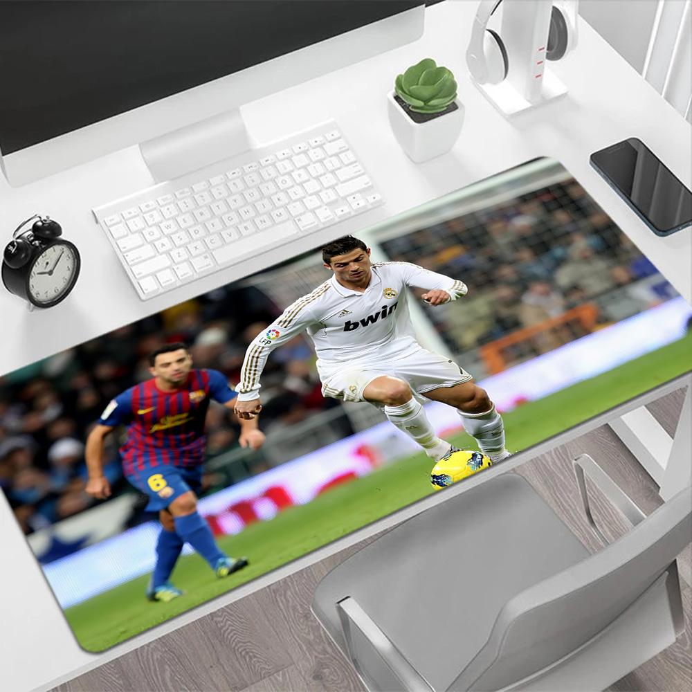 Cristiano Ronaldo's Smile Large Mouse Pad Desk Mouse Pad Office Mouse Mats Non-Slip Rubber Base Perfect for Office Desktop Supplies School Home