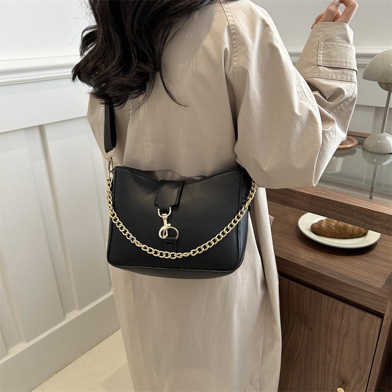 Французский нишевый дизайн модная сумка женская 2024 ранняя весна новая сумка-мессенджер через плечо в стиле ретро с цепочкой Майяра прилив