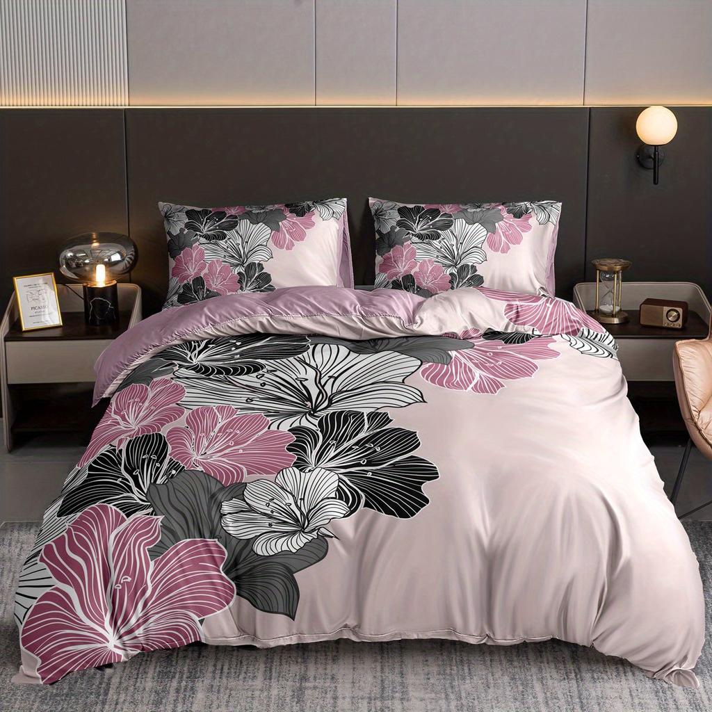 Soft and Comfortable Floral Digital Print Duvet Cover Set for Bedroom and Guest Room  Includes 1 Duvet Cover and 2 Pillowcases