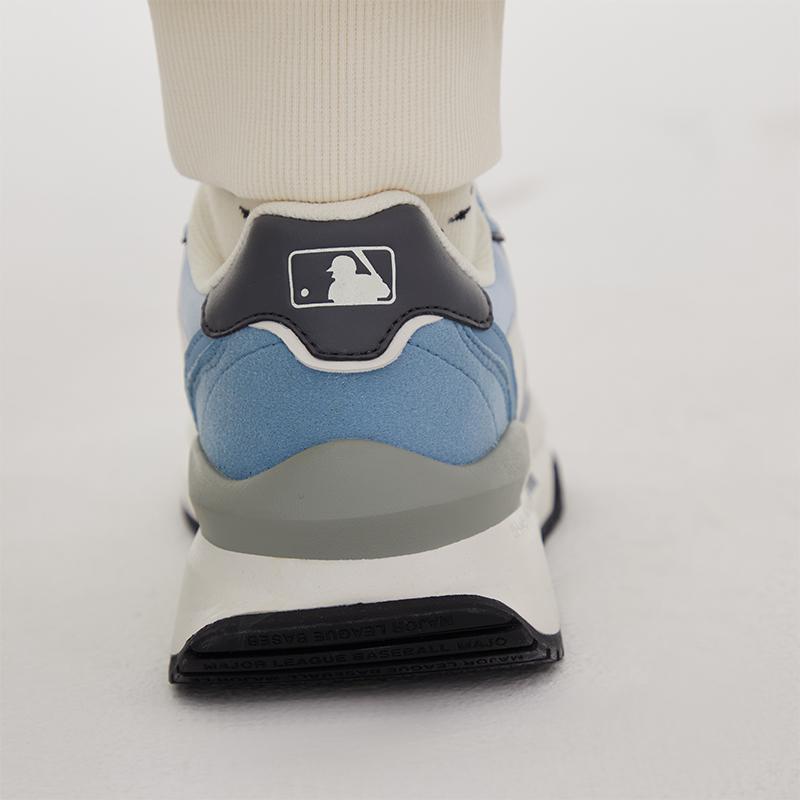 New MLB Chunky Runner Chunky Sneakers Unisex Low top Sky Blue 3ASHCRS3N-07SBS