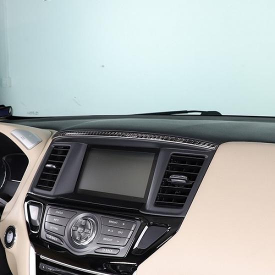 Наклейка-накладка на центральную панель из углеродного волокна для Nissan Pathfinder 13-18