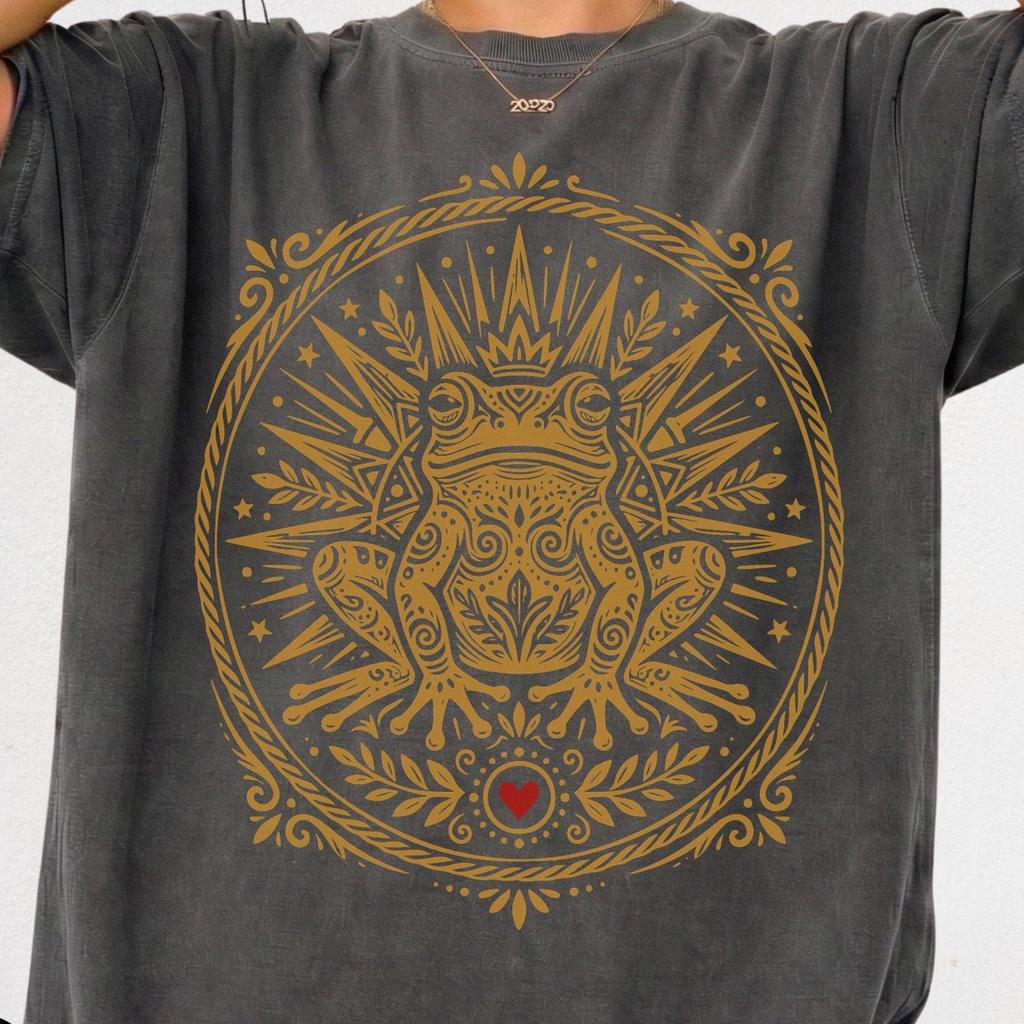 Vintage Boho Frog Shirt, Retro 70s Style, Oversize, Womens, Mens, Comfort Colors T-shirt