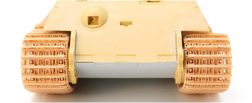 Студия Вторая мировая война немецкая армия King Tiger стартовое колесо гусеничный поздняя модель симметричного типа с стартовым колесом Пластиковые детали модели TR84004 T-Rex