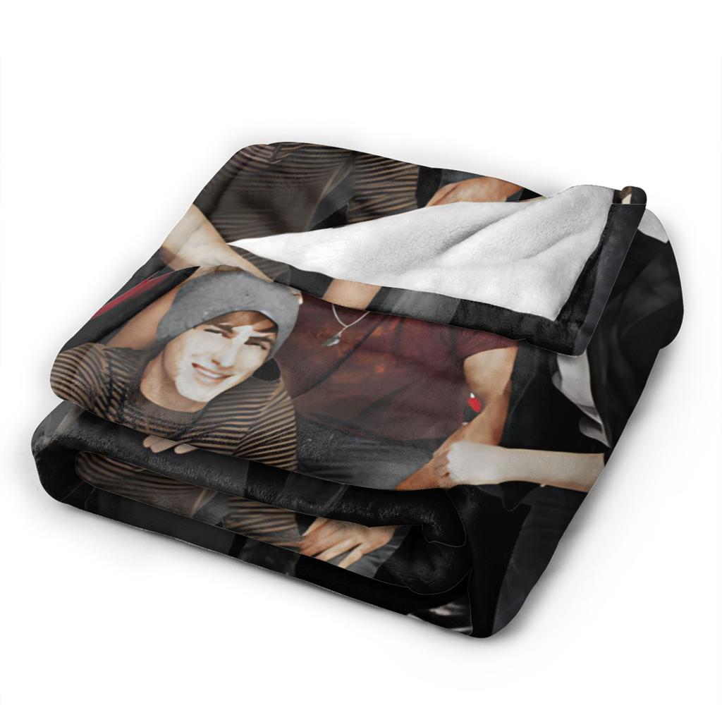 Big Time Rush in Real Life Worldwide Tour 2025 Plush Blanket Boy Girl Flannel Throw Blanket For Living Room Soft Bedspread Gift