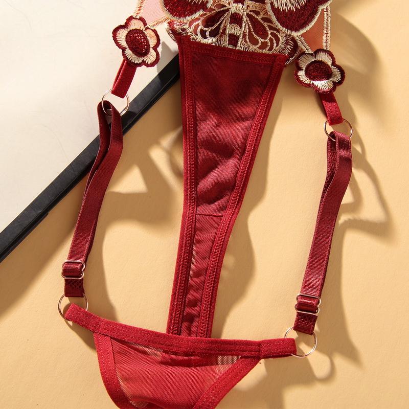 Симпатичные женские стринги с вышивкой бабочки, сексуальные трусики с регулируемой талией