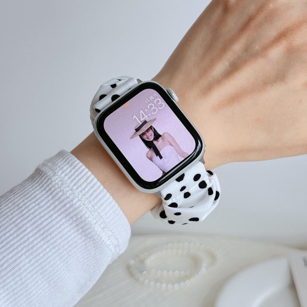 Эластичный ремешок-скранчл для Apple Watch Ultra Band49мм 45/44/42/41 Весь диапазон для iWatch Series11 10 9 8 Цветной ремешок-скранчл из сатина с точечным рисунком