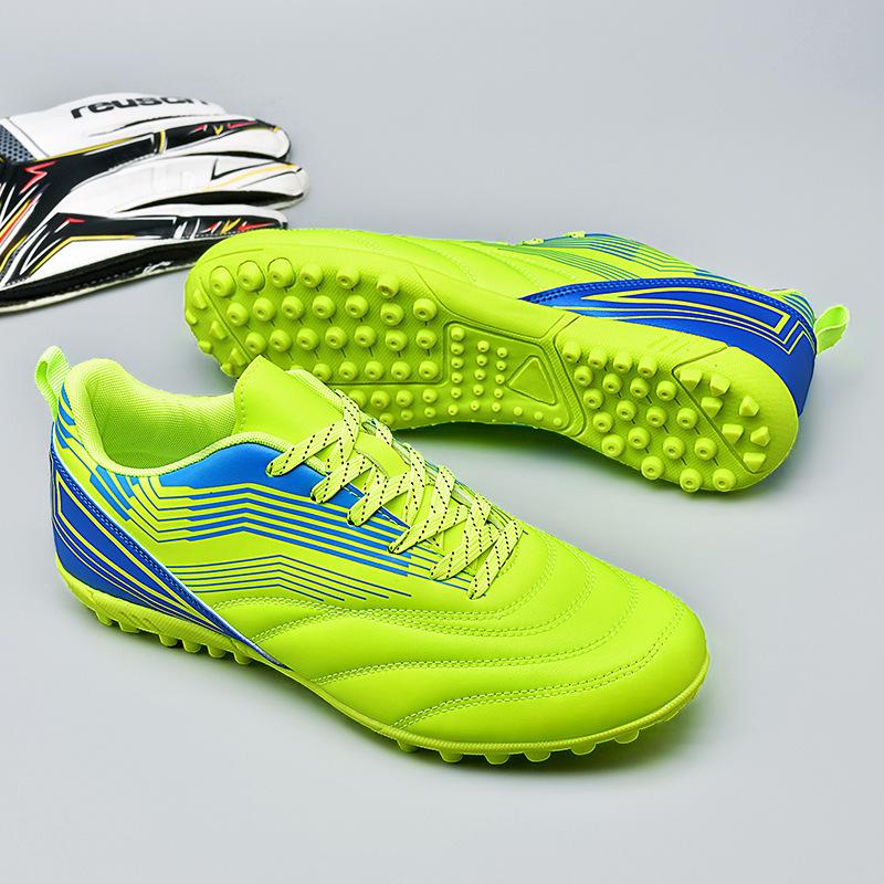 Медленный шок нескользящие детские взрослые футбольные бутсы сокол мальчики студенческие тренировочные длинные шипы убийца сломанные шипы студенческая цена
