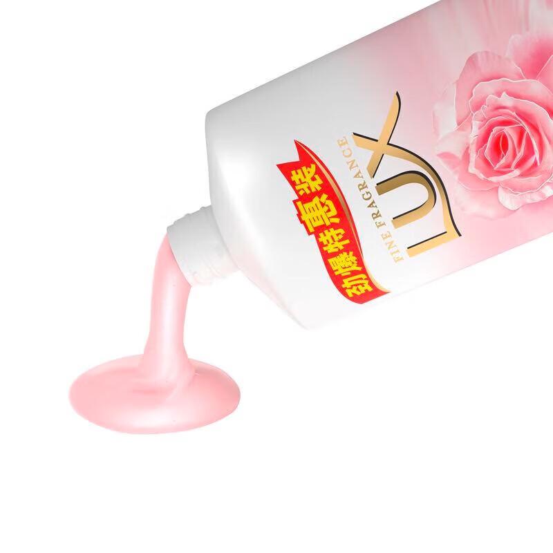 LUX Lasting Tender Skin Fragrance Shower Milk
