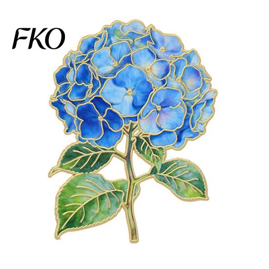 Smooth Edge Brooch Pin, Enamel Flower Design with Edges, Long-lasting Lightweight Zinc Alloy Badge for Jackets Scarves Bags Gift Exquisite Shape