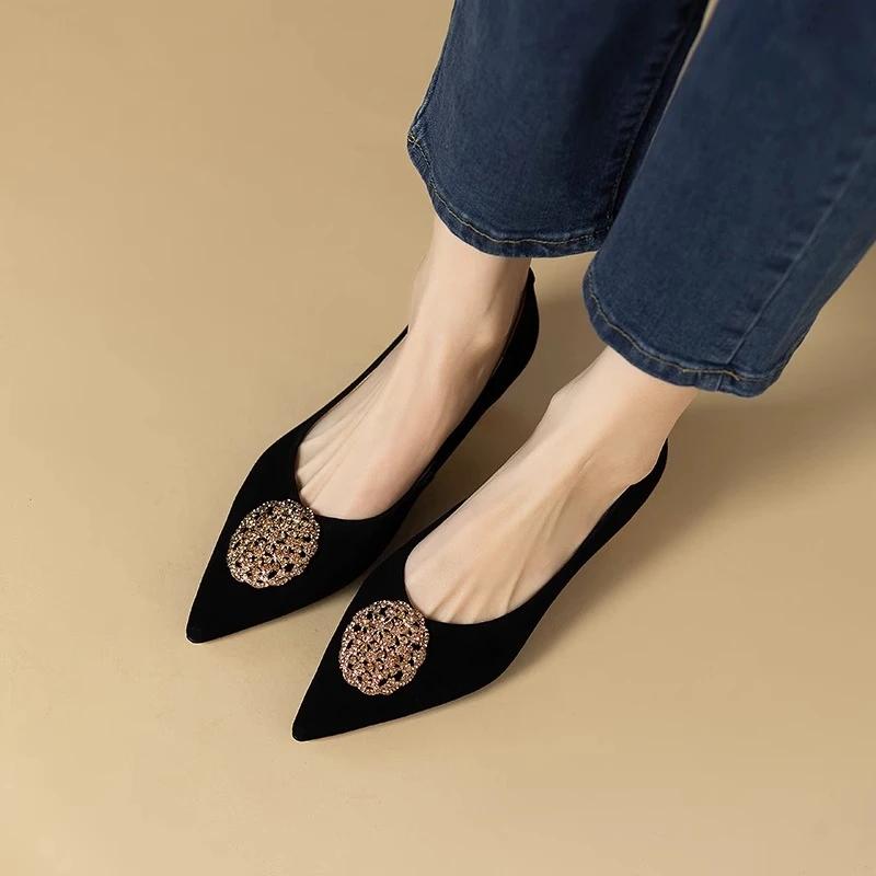 Французские черные туфли на среднем каблуке женские удобные офисные и профессиональные туфли из мягкой кожи и замши с острым носком туфли-лодочки Zapatos