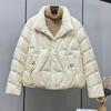 Зима 2024 новый пуховик женский короткий воротник-стойка модный темперамент тонкий белый утиный пух маленькое пальто прилив