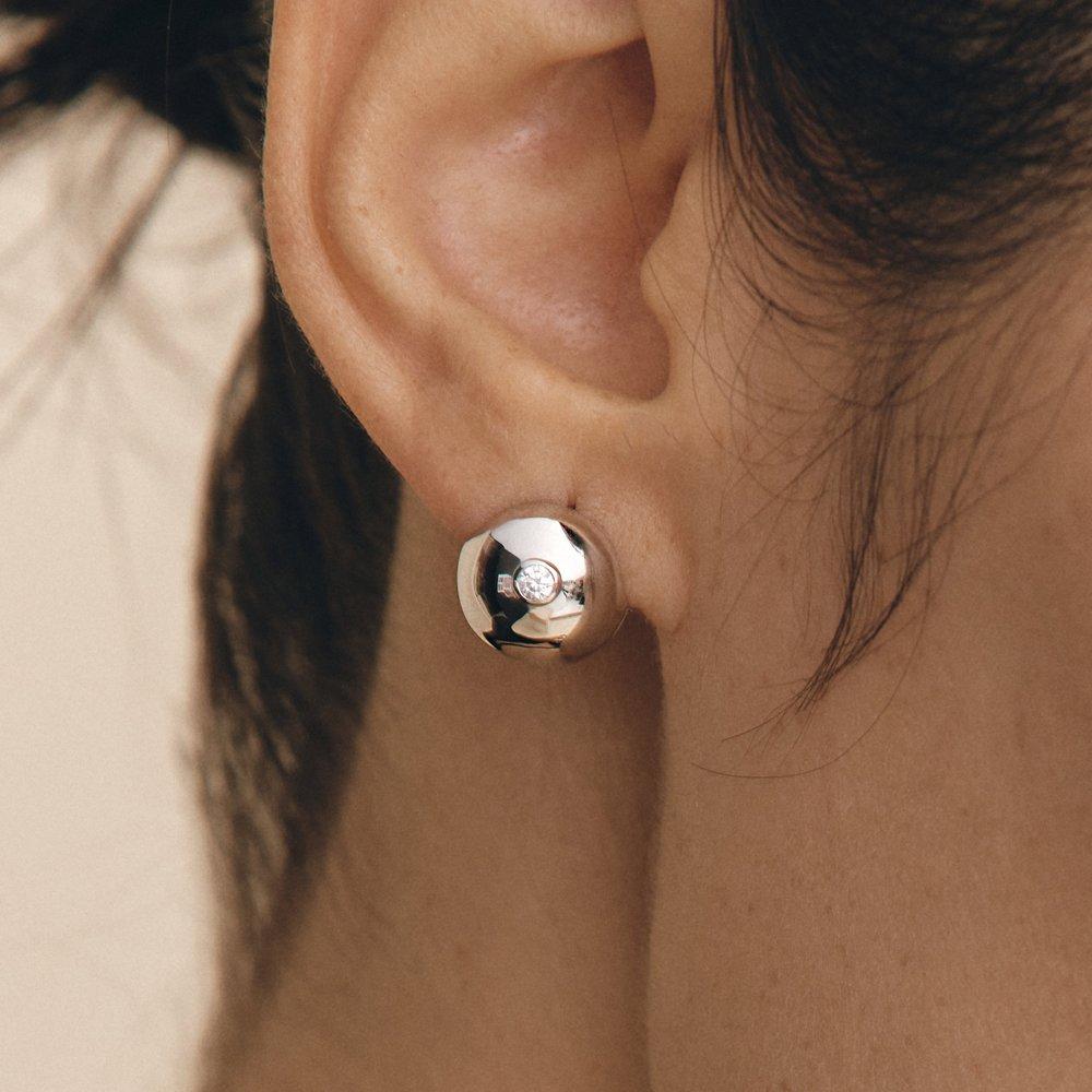 Champagne Full Moon Silver (W) Point One-Touch Earrings S Hl2E33200W9Xxx