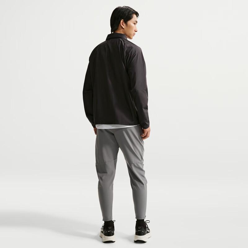 Nike Мужская тканая ветровка с капюшоном IF2370